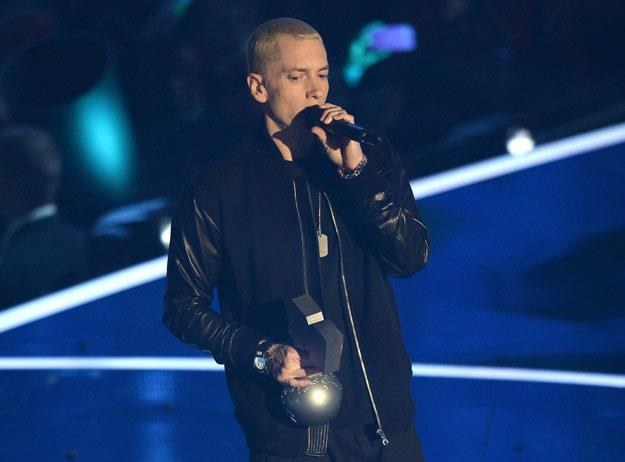 Nawet takie gwiazdy jak Eminem sprzedają wielokrotnie mniej płyt (fot. Ian Gavan) /Getty Images/Flash Press Media