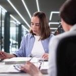 Nawiązują do "tych" dni, oceniają ubiór. Mężczyźni usłyszeli pytania, które zadawano kobietom