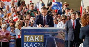 Nawrocki i projekt CPK w "tradycyjnym kształcie". Jest podpis