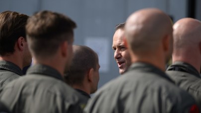 Nawrocki o rosyjskich dronach. "Oto my, naród polski"