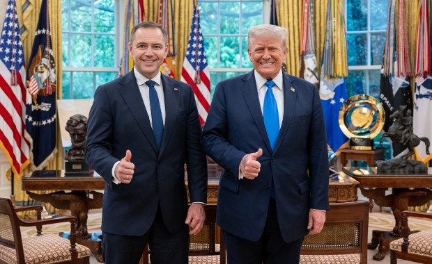 Nawrocki odpowiada na gratulacje Trumpa