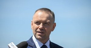 Nawrocki ostro krytykuje Tuska. "Nieodpowiedzialne i szkodliwe dla Polski"