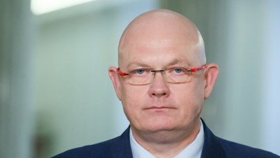 Nawrocki przekazuje mieszkanie. Gramatyka: To nie załatwia sprawy