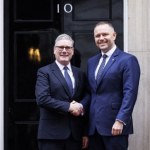 Wielka Brytania Nawrocki przy Downing Street. O czym rozmawiał z premierem Wlk. Brytanii?