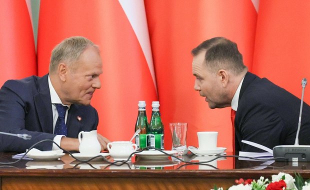 Nawrocki ripostuje: Tusk odciął prezydenta od służb specjalnych