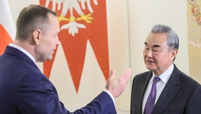 Nawrocki rozmawiał z Wangiem Yi o rosyjskich prowokacjach i bezpieczeństwie