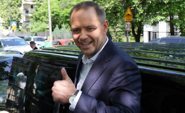 Nawrocki wyprzedza Trzaskowskiego. Są nowe wyniki late poll