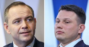 Nawrocki zakładnikiem Mentzena? Sawicki o "cyrografie" i "dokładaniu leżącemu na dechach"