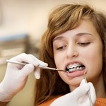 Nawyki, które rujnują nasze zęby