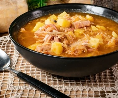 Nazwa tej zupy bawi, ale mało kto wie, że jest superzdrowa. Syci na długo, wzmacnia odporność i oczyszcza jelita