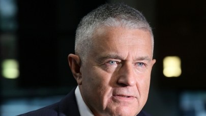 Nazwał żołnierzy "śmieciami" i "watahą psów". Brak decyzji w sprawie Frasyniuka