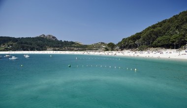 ​Nazywają je "wyspami bogów". Puste rajskie plaże i turkusowa woda