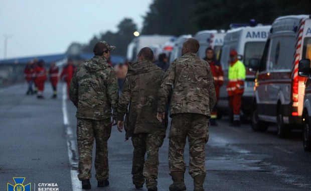 Nazywano go "oczami Azowstalu". Dmytro Kozacki wśród uwolnionych jeńców