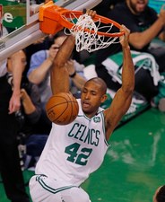 NBA. Boston Celtics pokonali Philadelphia 76ers w pierwszym meczu półfinału