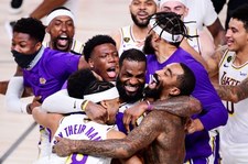 NBA. Obrońcy tytułu Lakers z najlepszym bilansem