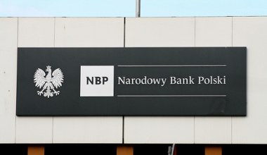 NBP podał prognozy. Wyhamuje wzrost wynagrodzeń, inflacja pod kontrolą