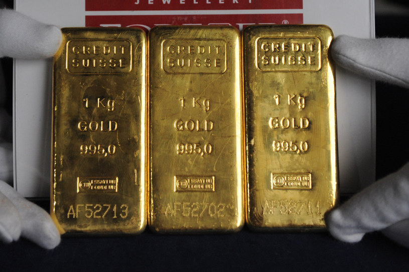 NBP posiada 360 ton złota. Jednak jego rezerwy nie znajdują się wyłącznie w Polsce /AFP