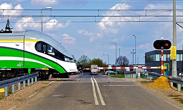 NCBR i PKP PLK wspólnie zainwestują 50 mln zł w innowacje na kolei. Źródło: PKP PLK SA /
