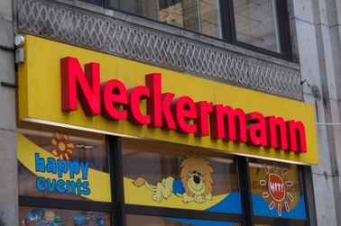 Neckermann Polska ogłosiło niewypłacalność. Sprawdź numery telefonu dla turystów!