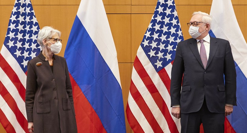Negocjacje USA-Rosja w Genewie. Wendy Sherman i Siergiej Riabkow /Reuters Pool/Associated Press /East News