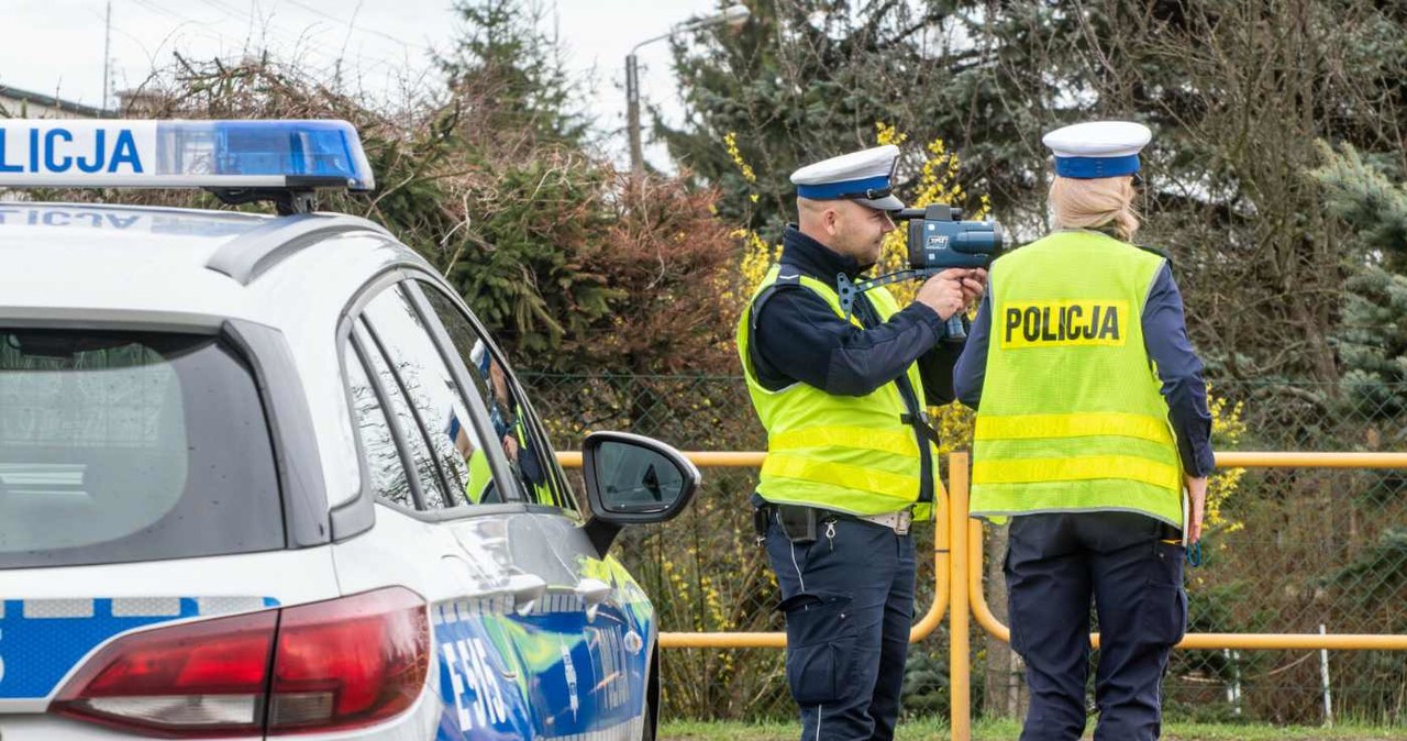 Negocjowany przez unijnych polityków pakiet bezpieczeństwa ruchu drogowego ma objąć przekroczenie prędkości w obszarze zabudowanym. /NewsLubuski /East News