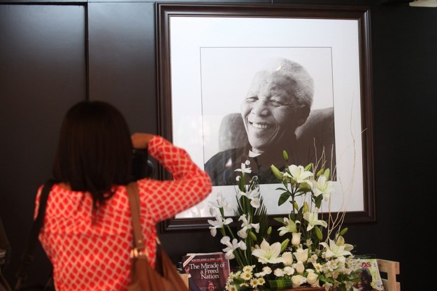 Nelson Mandela /SASHENKA GUTIERREZ /PAP