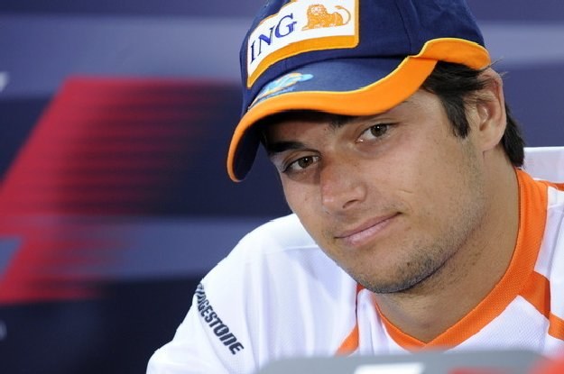 Nelson Piquet Junior doczekał się oficjalnych przeprosin od Renault /AFP