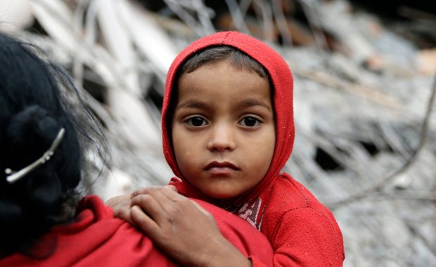 Nepal: Już ponad 2 tys. ofiar potężnego trzęsienia ziemi