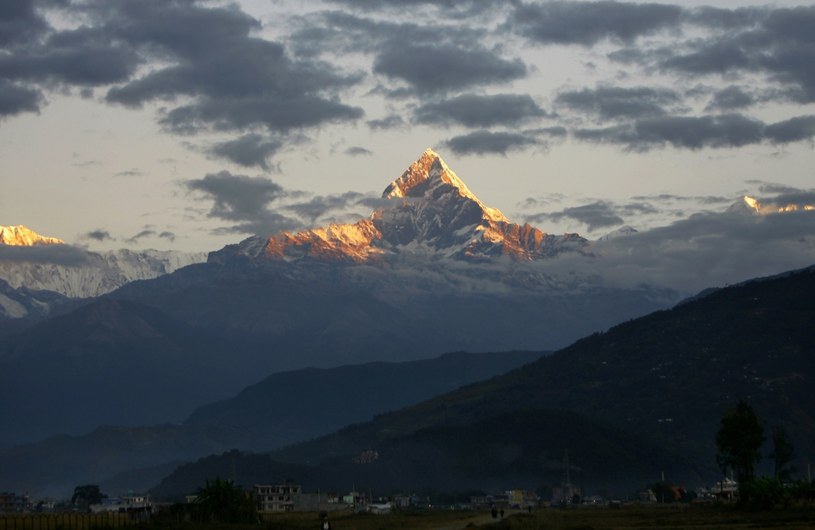 Nepal otwiera się w październiku na himalaistów i turystów /AFP