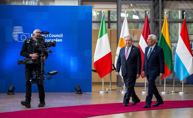 Nerwowo ws. Ukrainy. Co naprawdę dzieje się "za zamkniętymi drzwiami" UE?