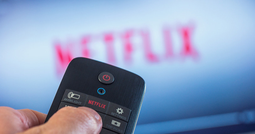 Netflix dla wielu to telewizja. Tej tradycyjnej (linearnej) nie posiadają /123RF/PICSEL