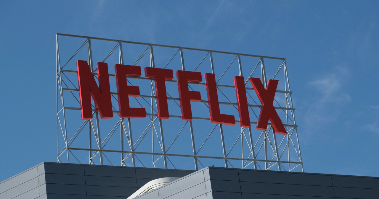 Netflix poprawia notowania nie tylko u widzów /Chris Delmas/AFP /East News