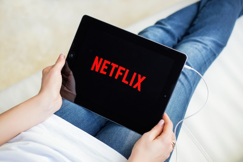 Netflix wprowadza plan dla urządzeń mobilnych. /123RF/PICSEL