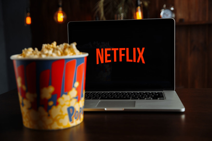 Netflix z reklamami: serwis wprowadza nowy, ale tańszy abonament /123RF/PICSEL