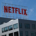 Netflix zawiesił działalność w Rosji z powodu jej inwazji na Ukrainę