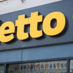 ciasto Netto ubiera kuchnię na jesień. Te naczynia kosztują od 10 zł