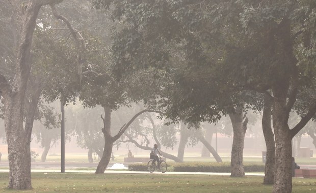 New Delhi jak "komora gazowa". Zanieczyszczenie powietrza 100-krotnie przekroczyło normę