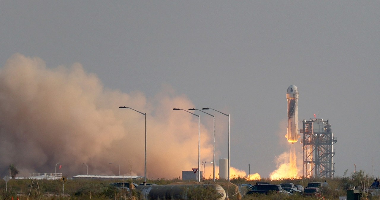 New Shepard wystartowała z Teksasu z załogą czterech astronautów. Joe Raedle/Getty Images/AFP /AFP