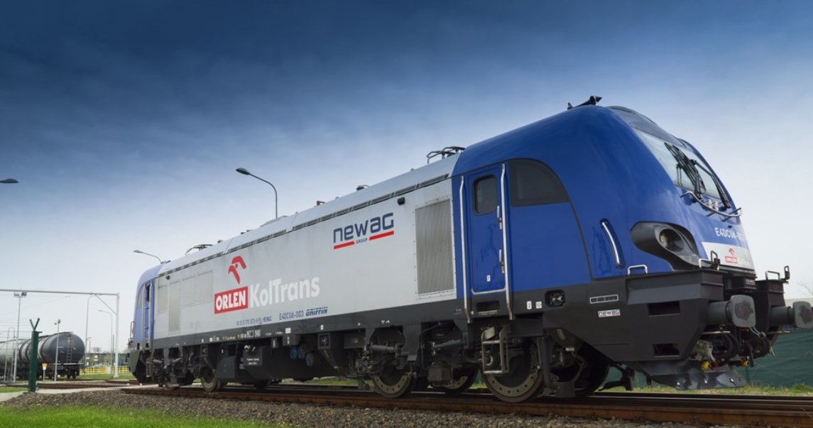 Newag zakończył budowę pierwszej polskiej lokomotywy, która ma prowadzić pociągi z prędkością 200 km/h. Rozpoczynają się testy wielosystemowego elektrowozu. / zdjęcie: Newag /domena publiczna