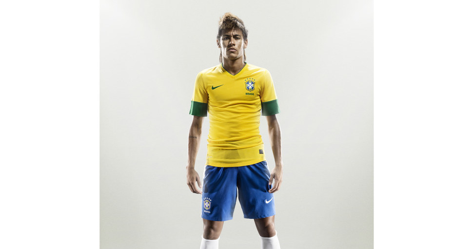 Neymar niebawem zagra w nowych Nike GS na Igrzyskach w Londynie /materiały prasowe