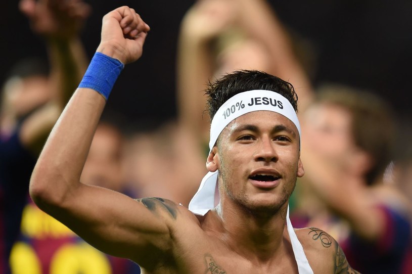 Neymar świętuje triumf w Lidze Mistrzów /AFP