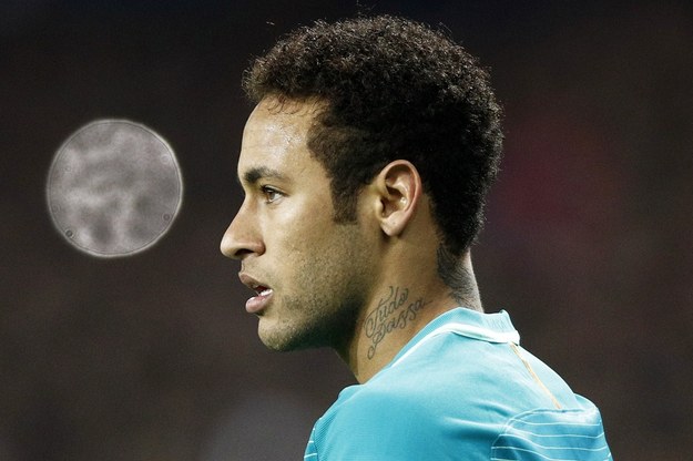 Neymar /YOAN VALAT  /PAP/EPA