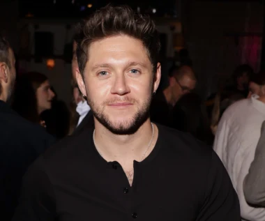 Niall Horan "Dinner Party": muzyczna laurka dla ukochanej, ozdobiona gitarami [RECENZJA]