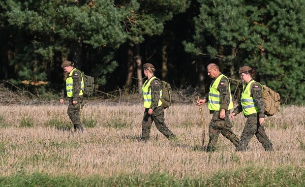 ​"Nic nie zostało znalezione". Wojsko nie kończy poszukiwań rosyjskiego drona