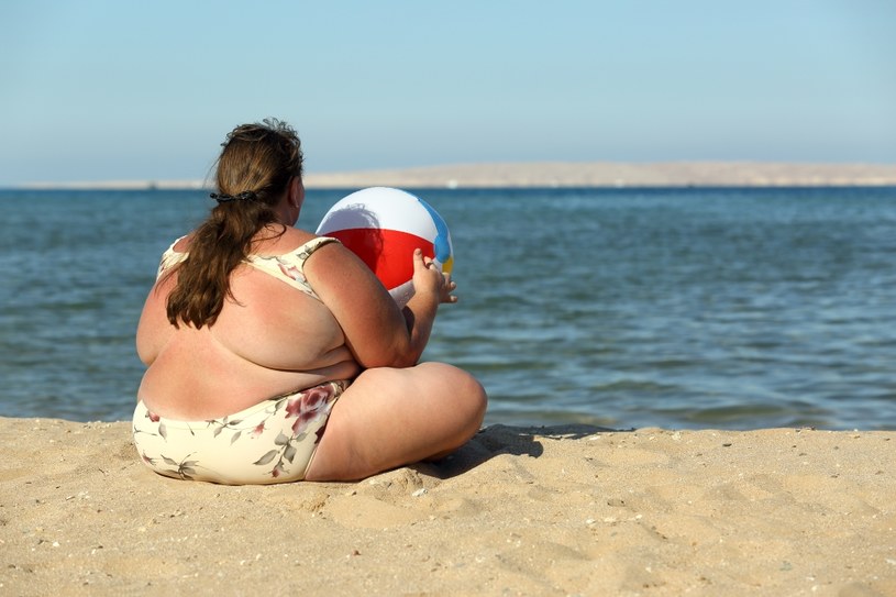 Nic tak bardzo nie rujnuje naszej sylwetki jak spożywanie cukru /123RF/PICSEL