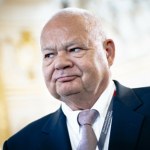 Nici z obniżek stóp procentowych. To skutek wzrostu inflacji i cen paliw