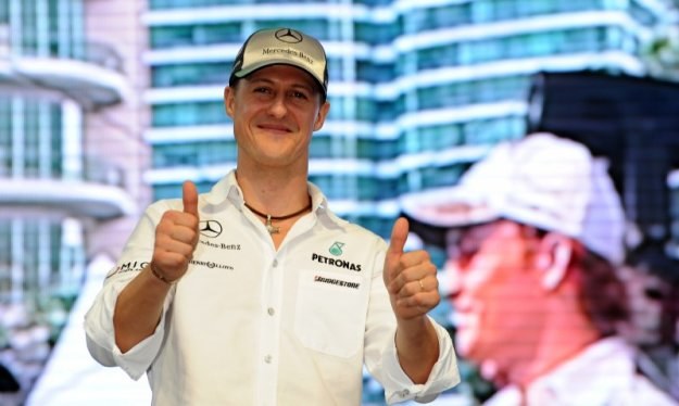 Nick Fry wierzy, że Michael Schumacher w końcu zacznie punktować dla Mercedesa /AFP