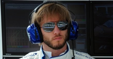 Nick Heidfeld nie ma silnej pozycji w BMW /AFP