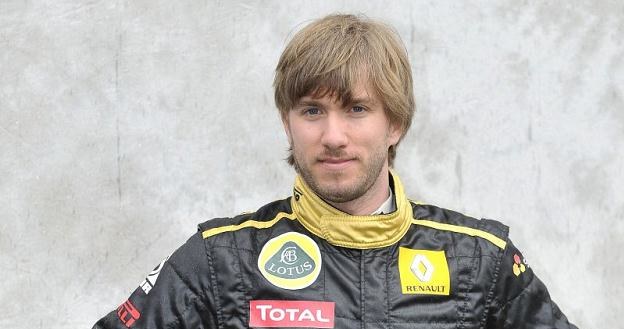 Nick Heidfeld w barwach Lotus Renault /AFP