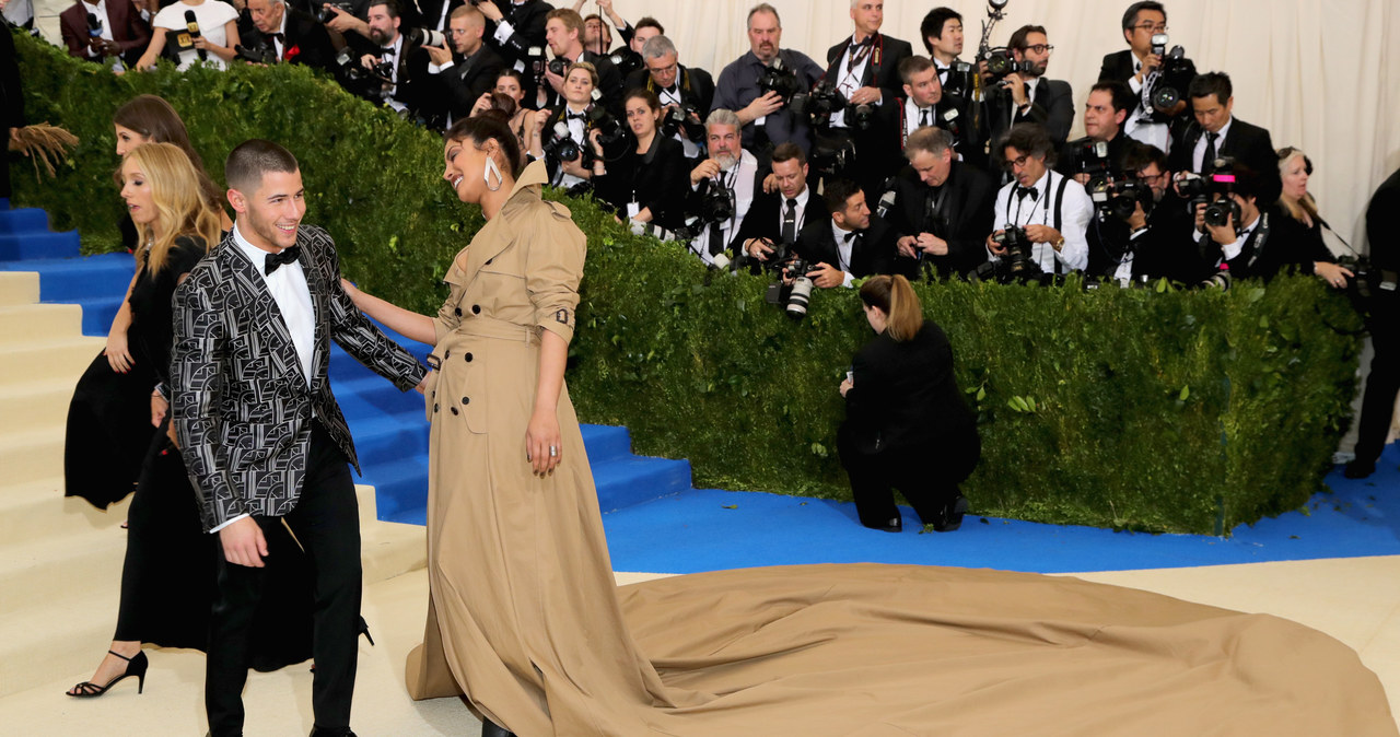 Nick Jonas i Priyanka Chopra na MET Gali /Neilson Barnard /Getty Images